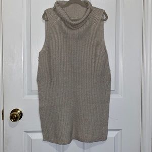 Wilfred Durandal Sweater Sleeveless funnel-neck sweater, size XXSmall